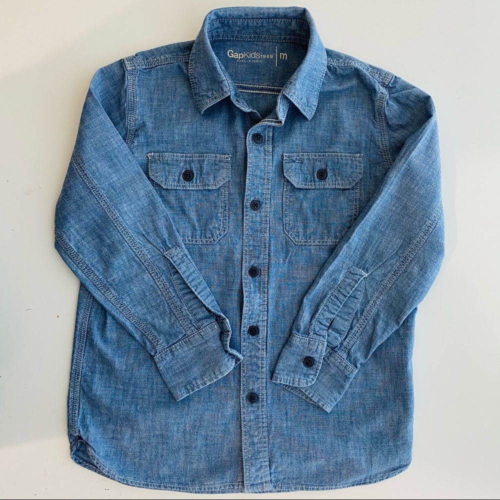 Gap kids Blue Jean shirt. Medium Regular 8-9